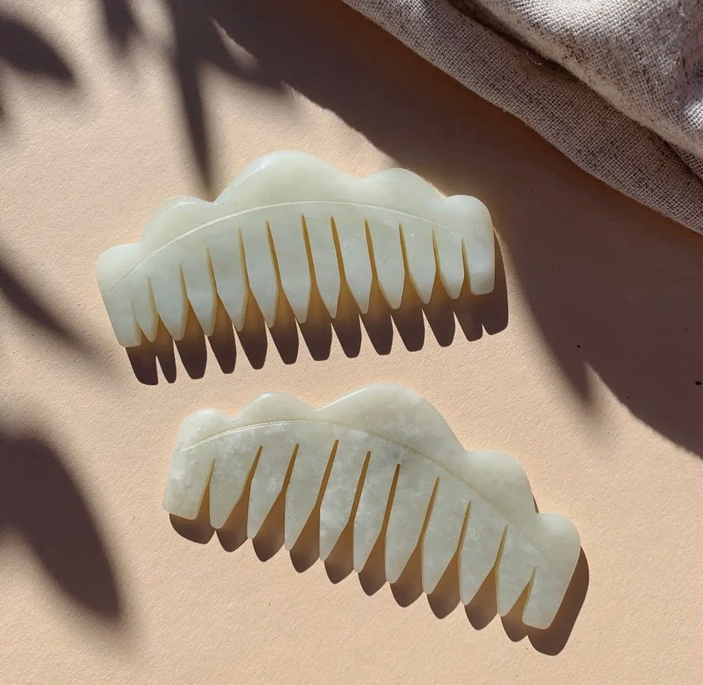 JADE RITUAL COMB